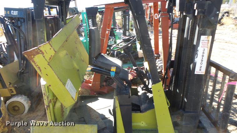 image for item FS9778 (6) salvage forklifts