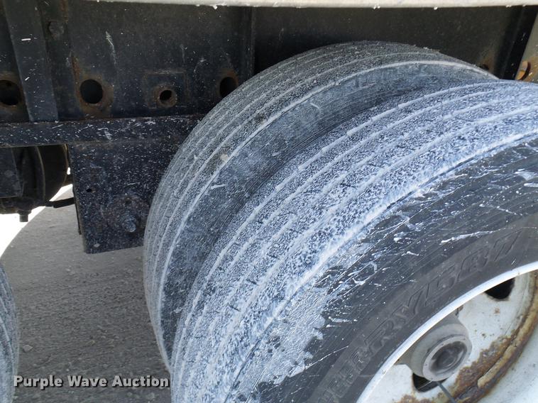 image for item DB2034 2011 Utility TS2CHA side curtain dry van trailer