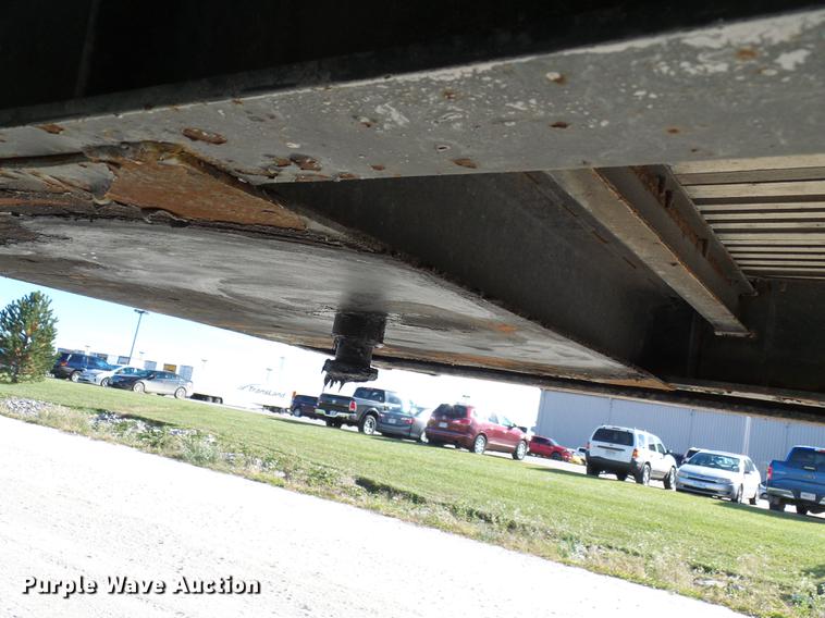 image for item DB2034 2011 Utility TS2CHA side curtain dry van trailer