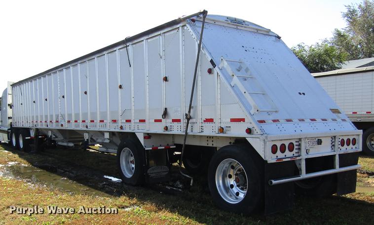 image for item DB4757 2004 Corn Husker 800 double hopper bottom grain trailer