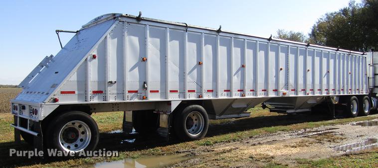 image for item DB4757 2004 Corn Husker 800 double hopper bottom grain trailer