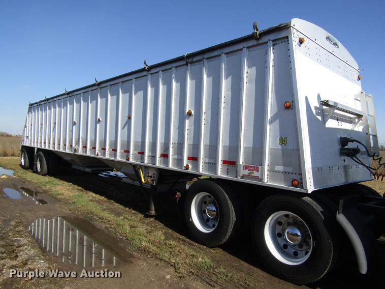 image for item DB4757 2004 Corn Husker 800 double hopper bottom grain trailer