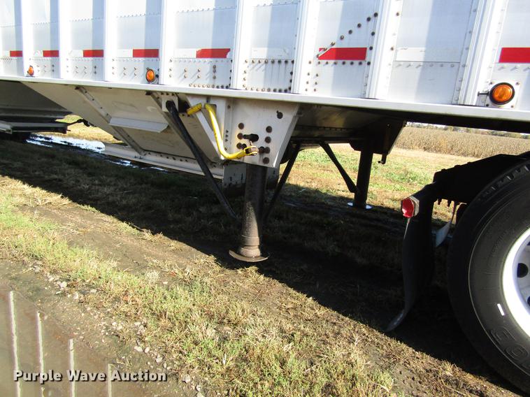 image for item DB4757 2004 Corn Husker 800 double hopper bottom grain trailer
