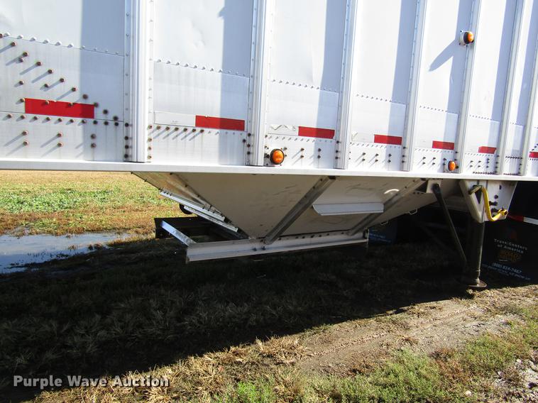 image for item DB4757 2004 Corn Husker 800 double hopper bottom grain trailer