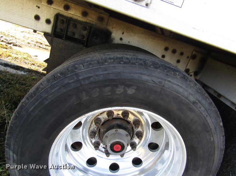 image for item DB4757 2004 Corn Husker 800 double hopper bottom grain trailer