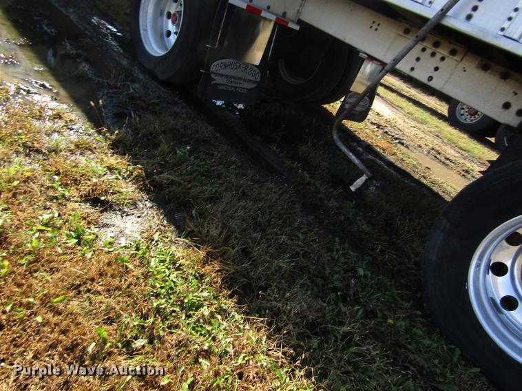 image for item DB4757 2004 Corn Husker 800 double hopper bottom grain trailer