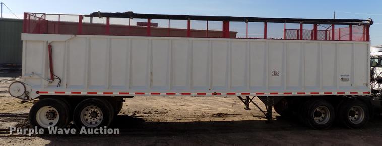 image for item DB9040 2012 Hitchcock APL36 live bottom silage trailer