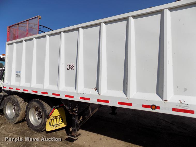 image for item DB9040 2012 Hitchcock APL36 live bottom silage trailer