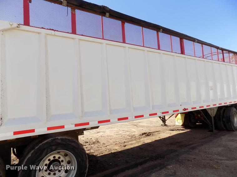 image for item DB9040 2012 Hitchcock APL36 live bottom silage trailer