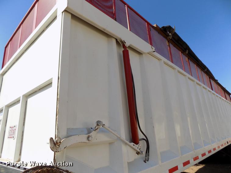 image for item DB9040 2012 Hitchcock APL36 live bottom silage trailer