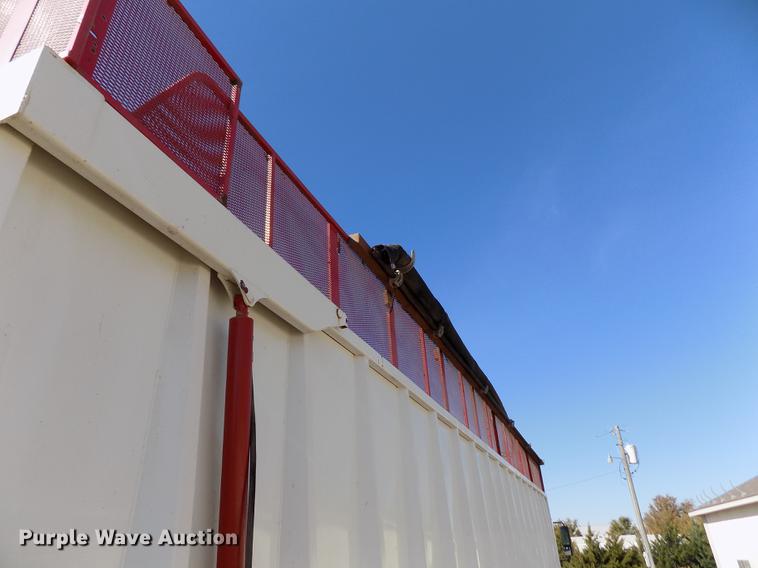 image for item DB9040 2012 Hitchcock APL36 live bottom silage trailer