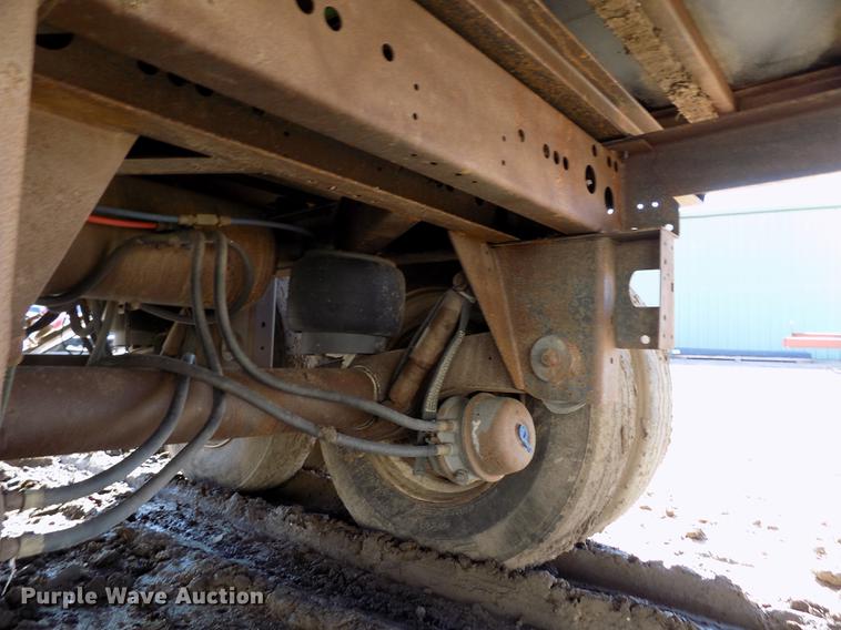 image for item DB9040 2012 Hitchcock APL36 live bottom silage trailer