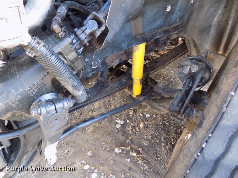 image for item DB9041 2007 International 8600 semi truck