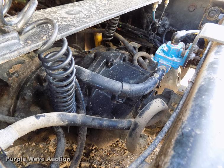 image for item DB9041 2007 International 8600 semi truck