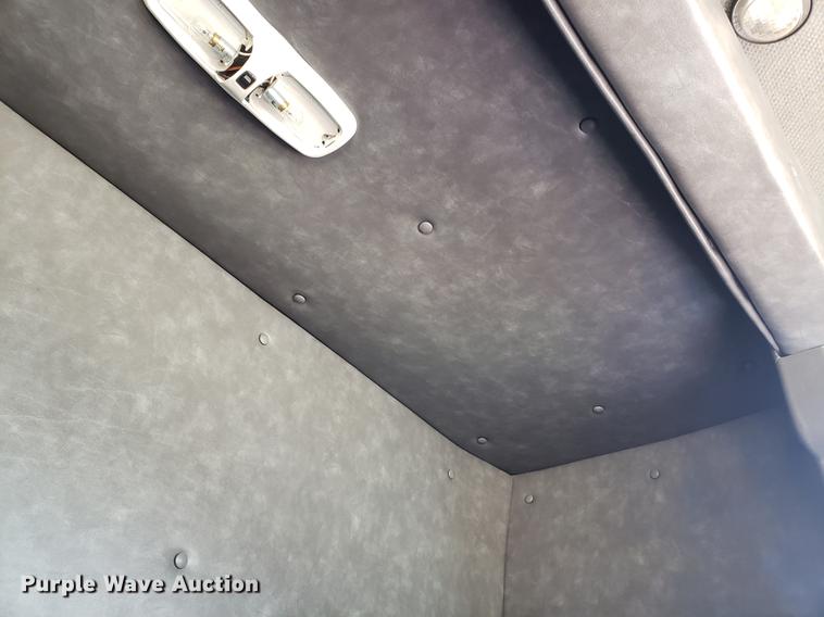 image for item DB9430 2008 Mack CXU semi truck