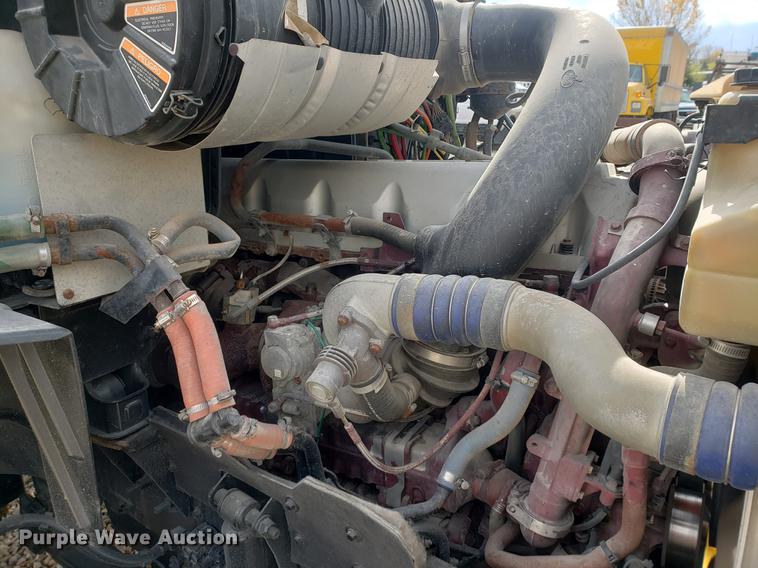 image for item DB9430 2008 Mack CXU semi truck