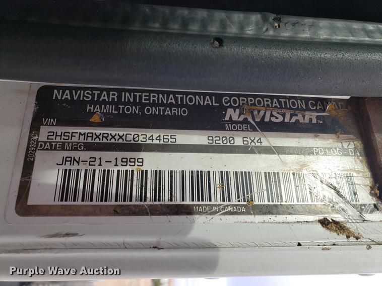 image for item DB9432 1999 International 9200 semi truck