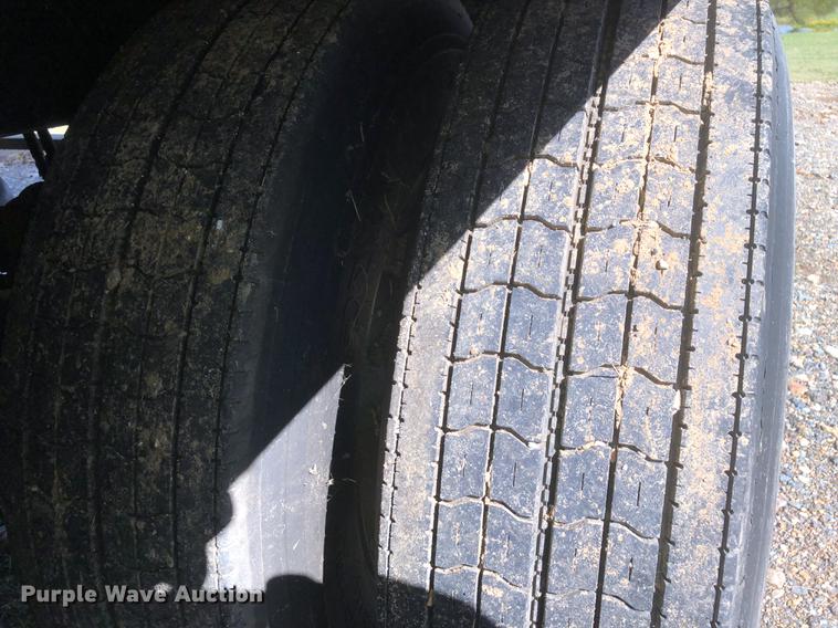 image for item DC0160 1995 Nu Van Technology side curtain dry van trailer