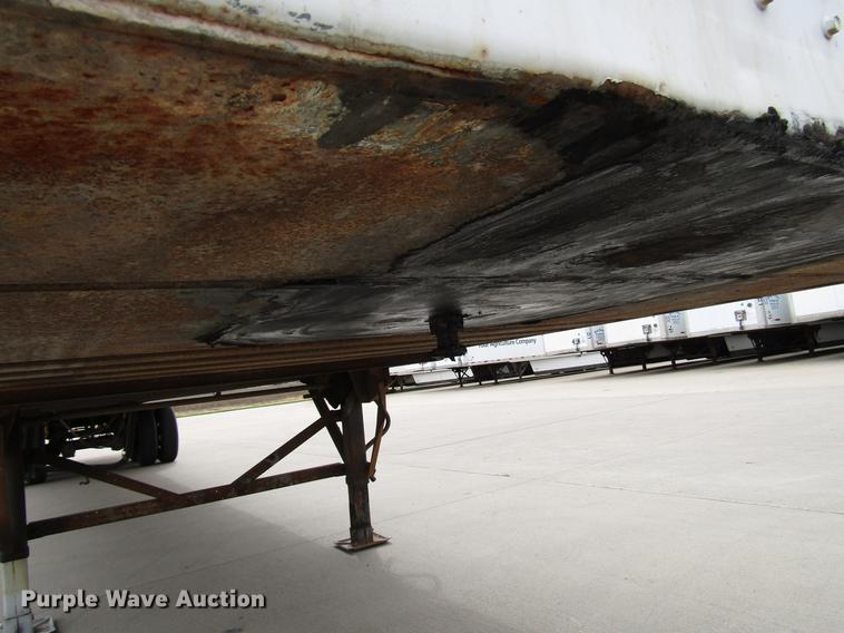 image for item DD3784 2000 Wabash dry van trailer