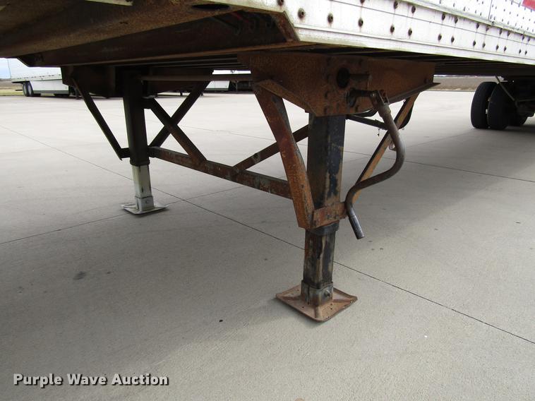 image for item DD3784 2000 Wabash dry van trailer