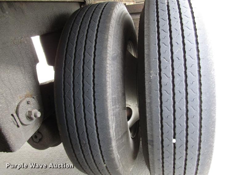 image for item DD3785 2004 Great Dane 7811TZ-1A refrigerated van trailer