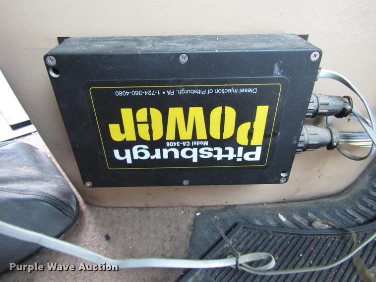 image for item DD3786 2003 Freightliner Coronado semi truck