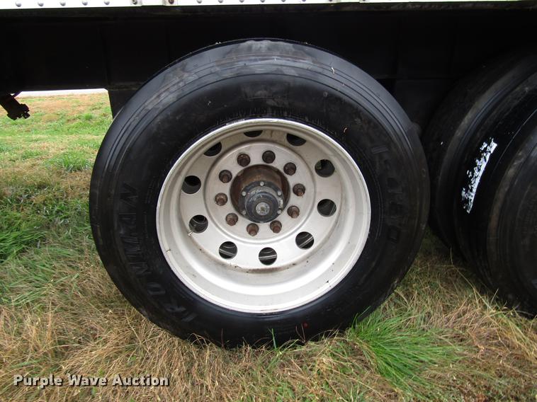 image for item DD3801 2017 Merritt double hopper bottom grain trailer