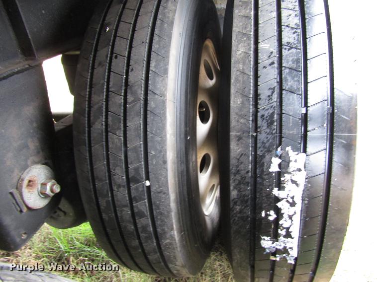 image for item DD3801 2017 Merritt double hopper bottom grain trailer