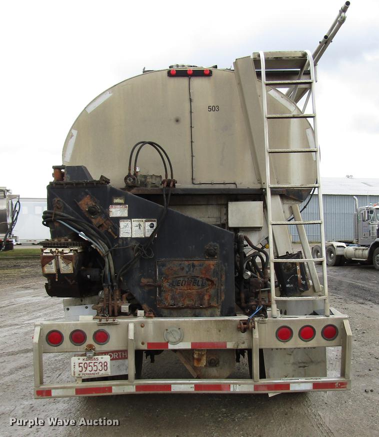 image for item DD3803 2003 Ledwell LW45APW feed delivery trailer