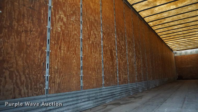 image for item DD6494 2000 Wabash dry van trailer
