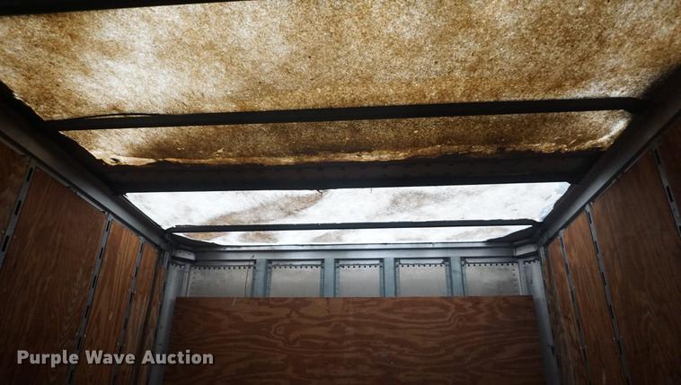 image for item DD6494 2000 Wabash dry van trailer