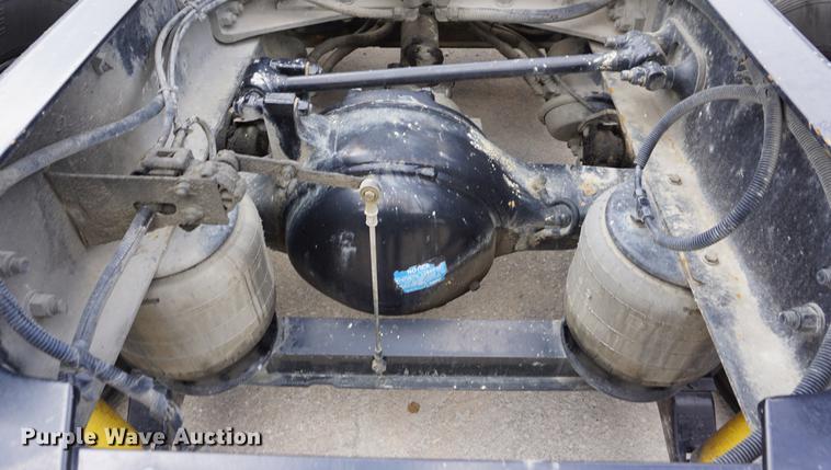 image for item DD6600 2008 Kenworth T800 semi truck