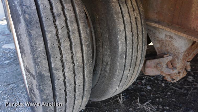 image for item DD6656 1987 Transcraft DTL19-48 drop deck equipment trailer