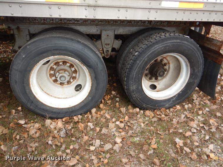 image for item DD8924 1985 Budd NF2S480D62 dry van trailer