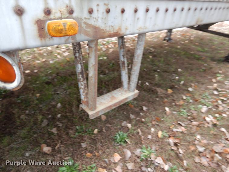 image for item DD8924 1985 Budd NF2S480D62 dry van trailer