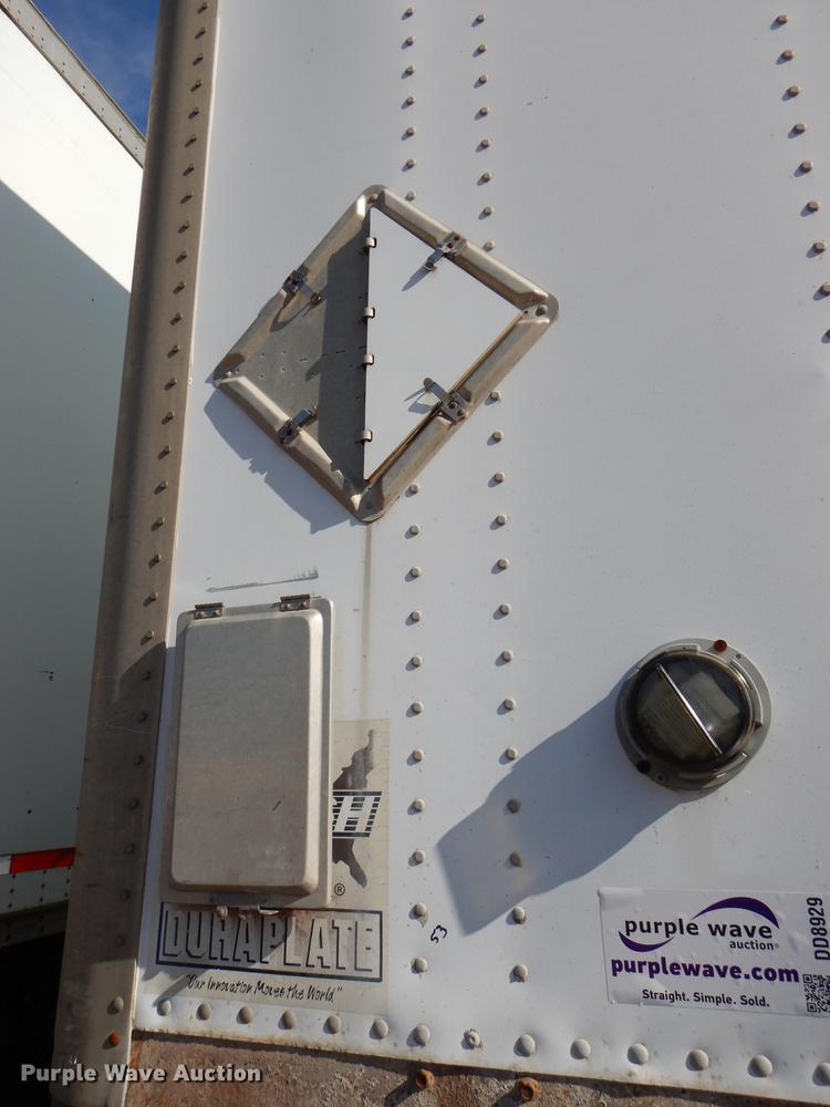 image for item DD8929 2000 Wabash dry van trailer