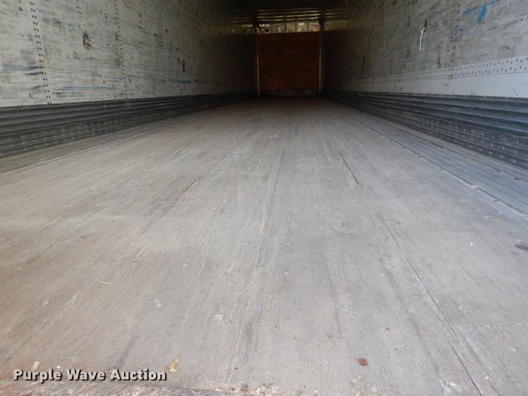 image for item DD8929 2000 Wabash dry van trailer