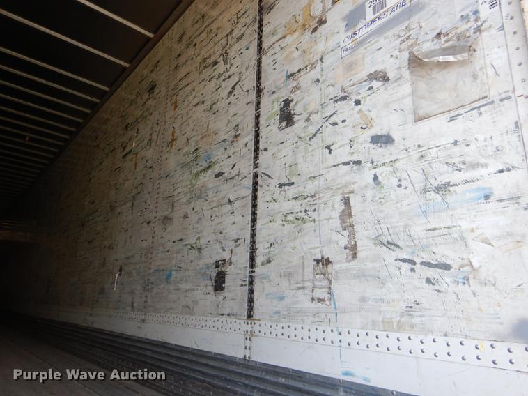 image for item DD8929 2000 Wabash dry van trailer