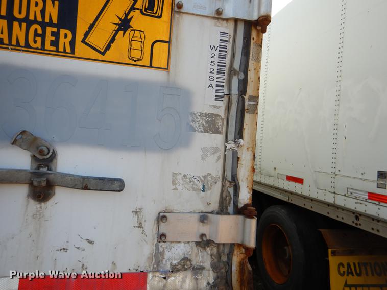 image for item DD8929 2000 Wabash dry van trailer