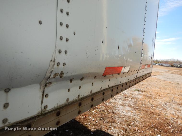 image for item DD8929 2000 Wabash dry van trailer