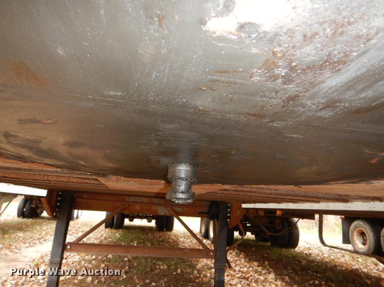 image for item DD8930 1987 Stoughton GSVW-485T-S-WEDGE dry van trailer