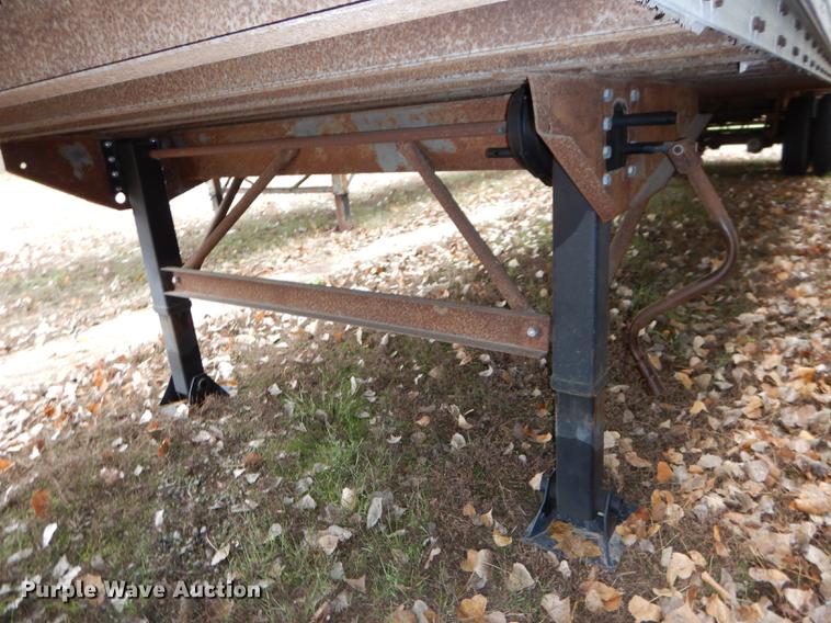 image for item DD8930 1987 Stoughton GSVW-485T-S-WEDGE dry van trailer