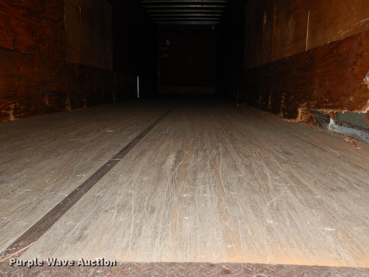 image for item DD8930 1987 Stoughton GSVW-485T-S-WEDGE dry van trailer