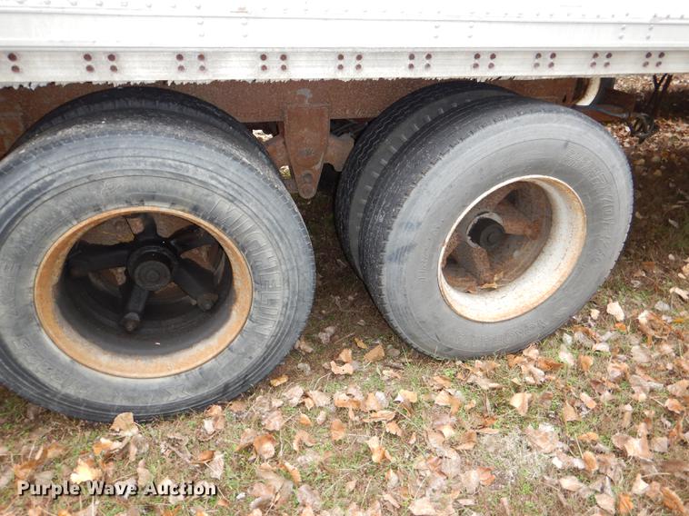 image for item DD8930 1987 Stoughton GSVW-485T-S-WEDGE dry van trailer
