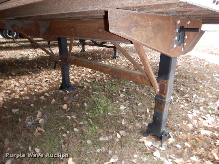 image for item DD8930 1987 Stoughton GSVW-485T-S-WEDGE dry van trailer