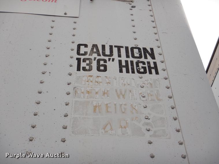 image for item DD8930 1987 Stoughton GSVW-485T-S-WEDGE dry van trailer