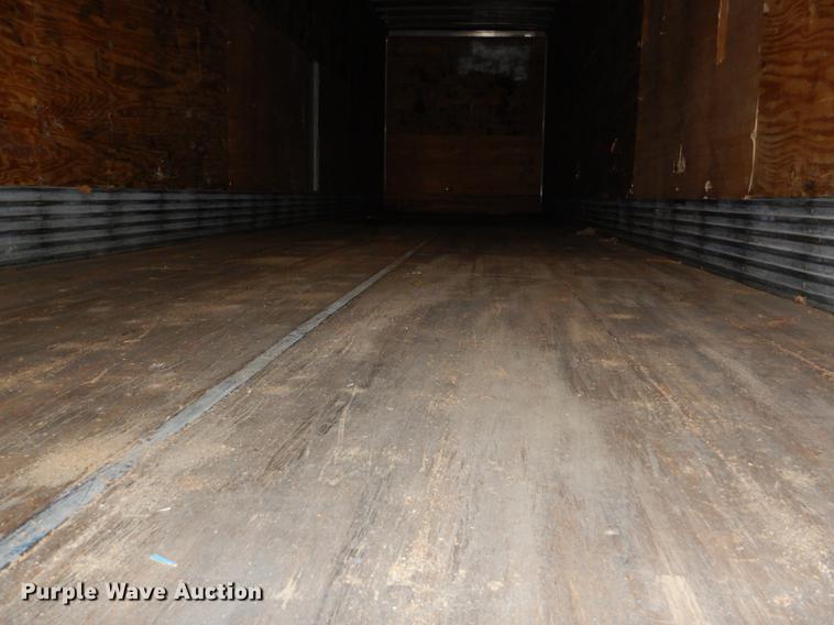 image for item DD8933 1994 Oshkosh dry van trailer