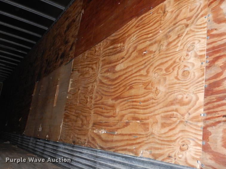 image for item DD8933 1994 Oshkosh dry van trailer