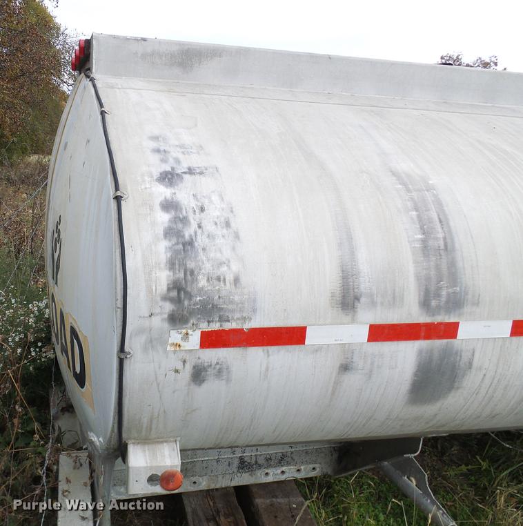 image for item DE5310 1966 Fruehauf  aluminum tank