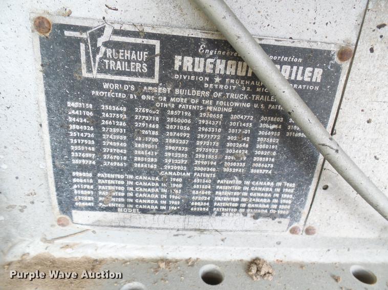 image for item DE5310 1966 Fruehauf  aluminum tank